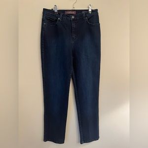 Gloria Vanderbilt Women's Jeans Amanda Size 8